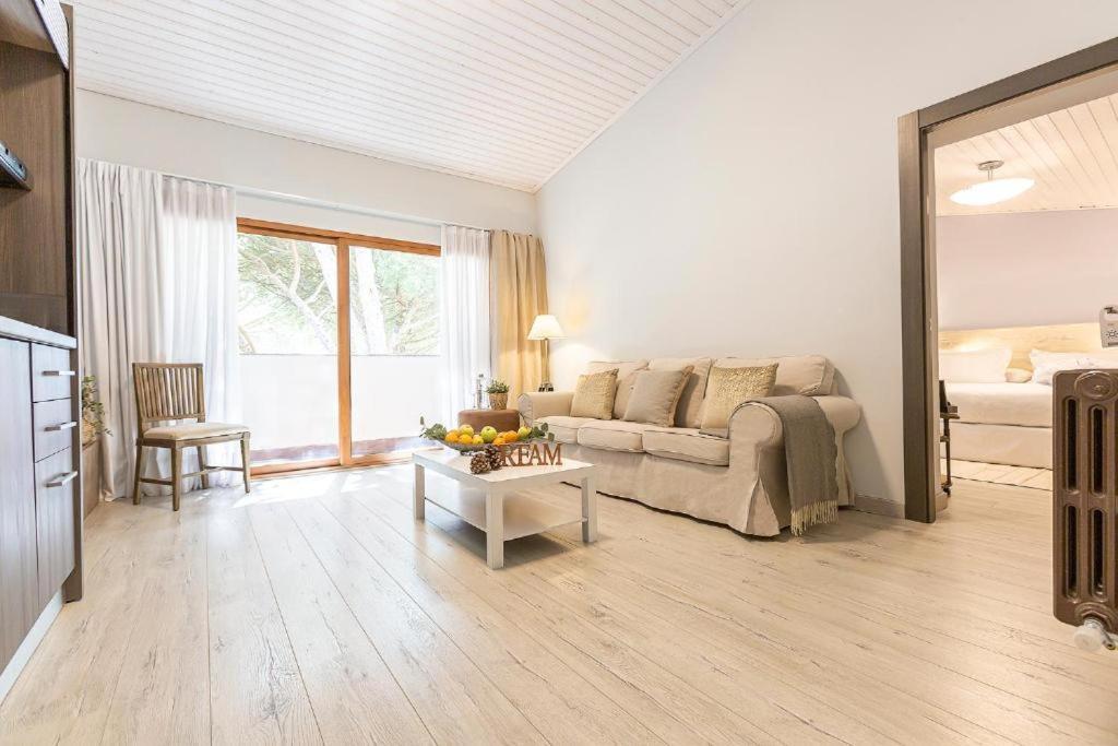 Hotel Restaurante El Montico Tordesillas Zewnętrze zdjęcie