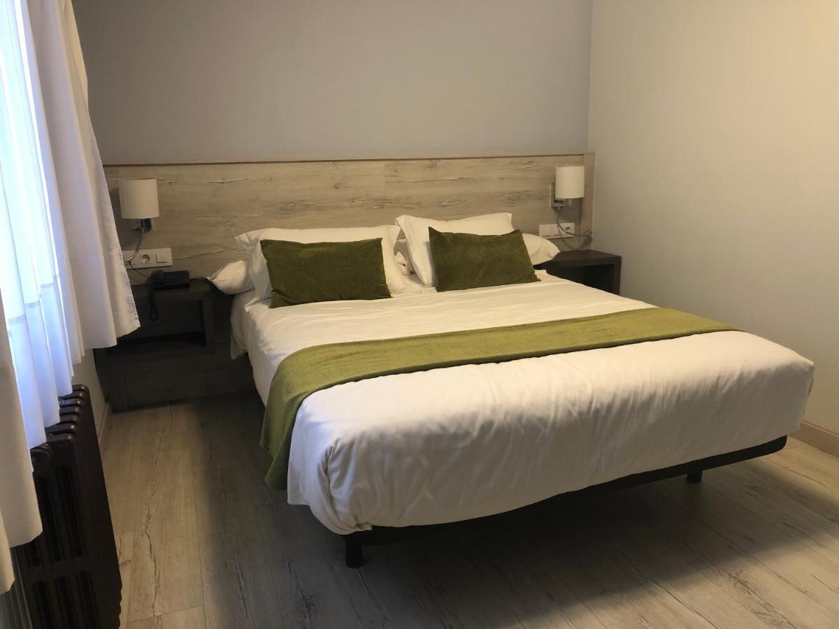 Hotel Restaurante El Montico Tordesillas Zewnętrze zdjęcie
